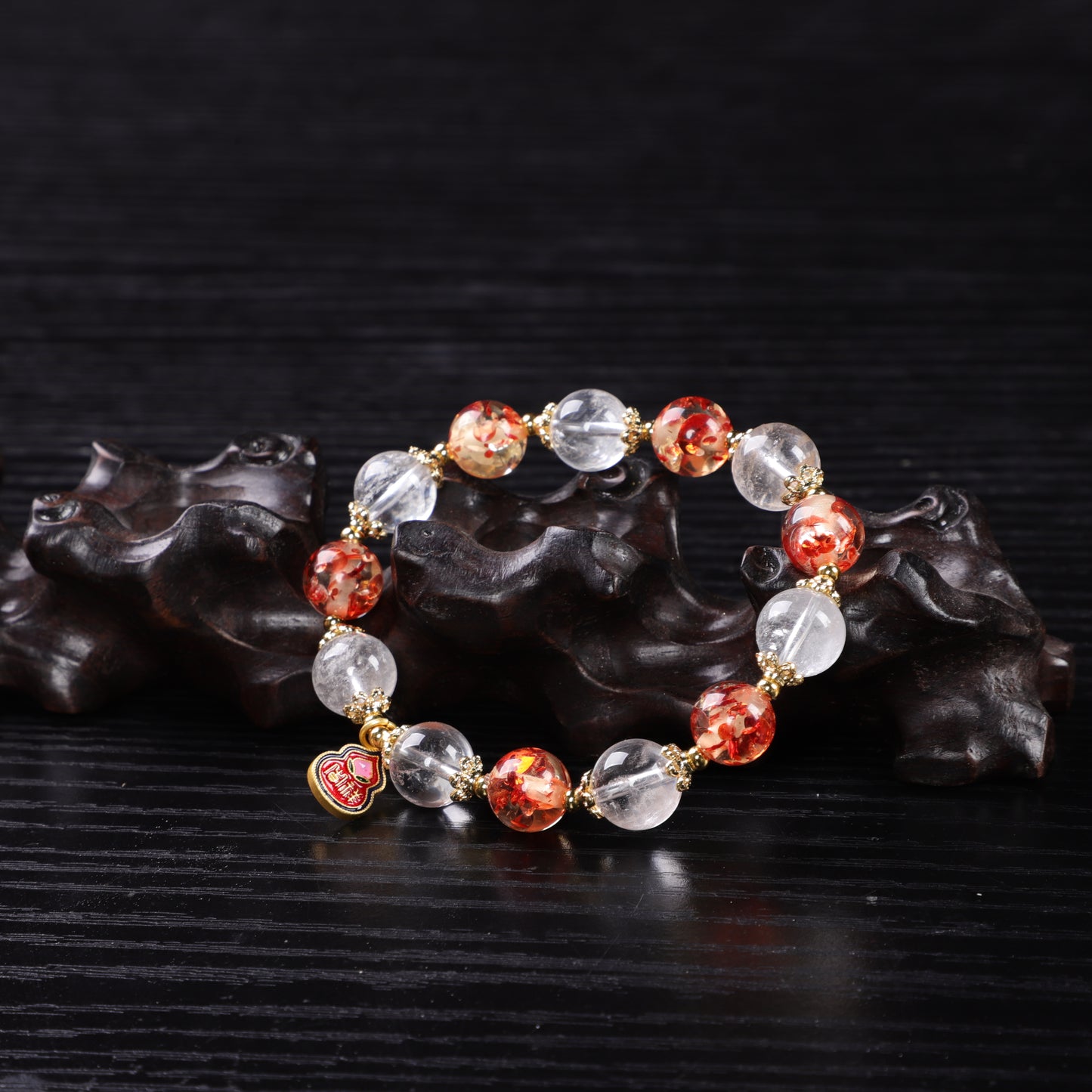 Glazed Floral-Patterned Bead Bracelet